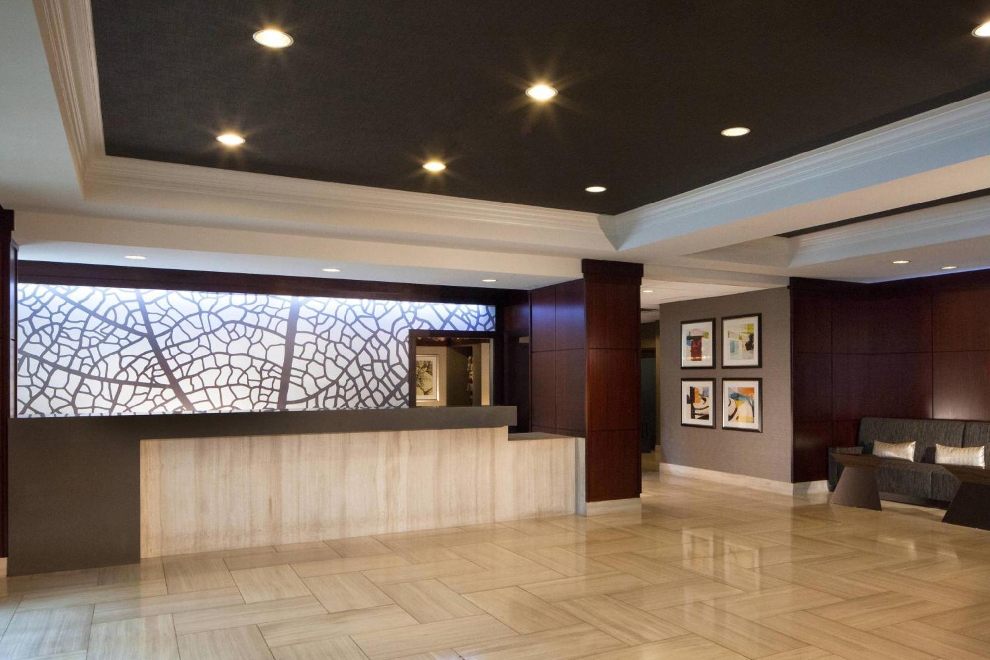 Dallas Marriott Suites Medical/Market Center Exteriör bild